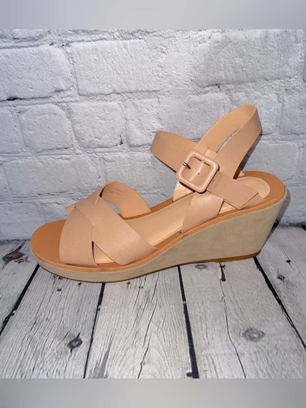 NEW! XOXO Wedge Sandals